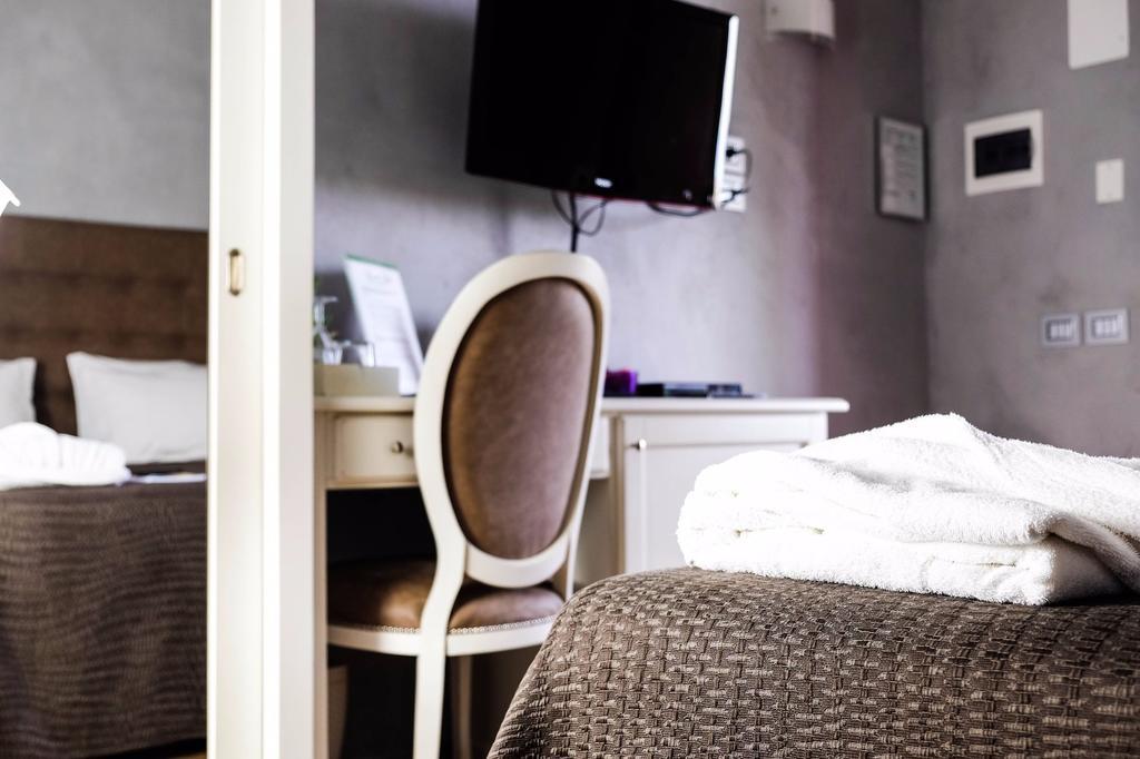 Sweet Life Bed and Breakfast Peschiera del Garda Eksteriør billede